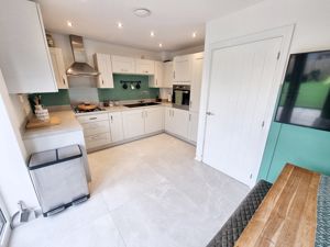 Photo 10- click for photo gallery